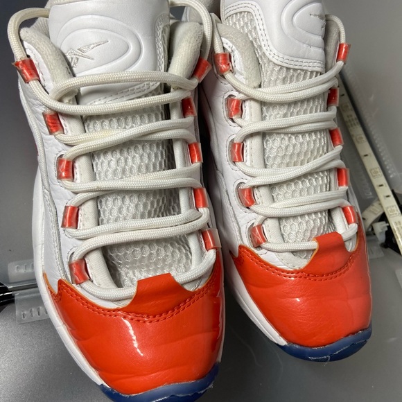 Reebok Question womens size 5 - Picture 4 of 6